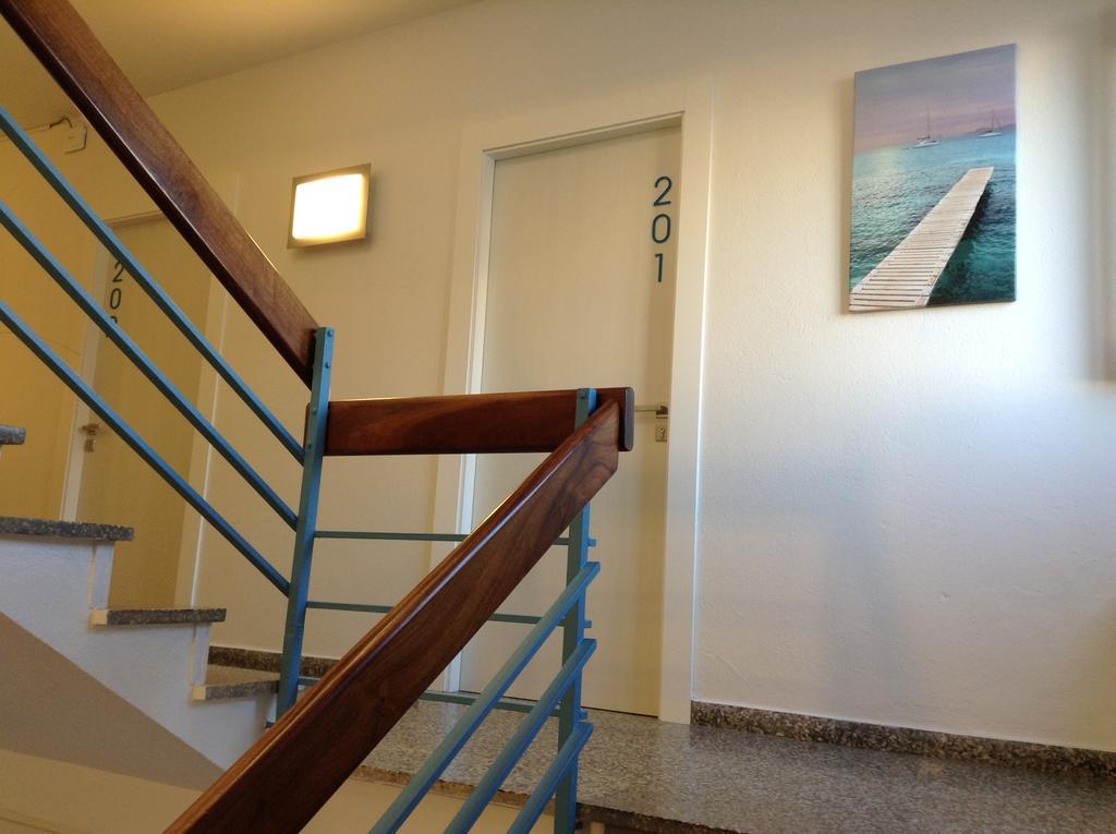 איביזה העיר Hostal Pitiusa מראה חיצוני תמונה