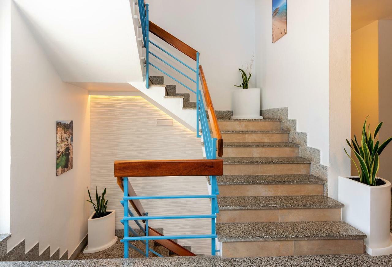 איביזה העיר Hostal Pitiusa מראה חיצוני תמונה
