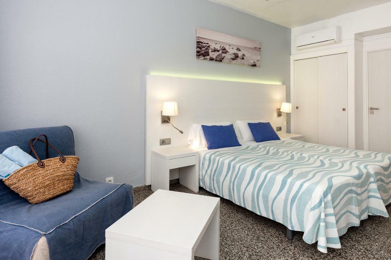 איביזה העיר Hostal Pitiusa מראה חיצוני תמונה